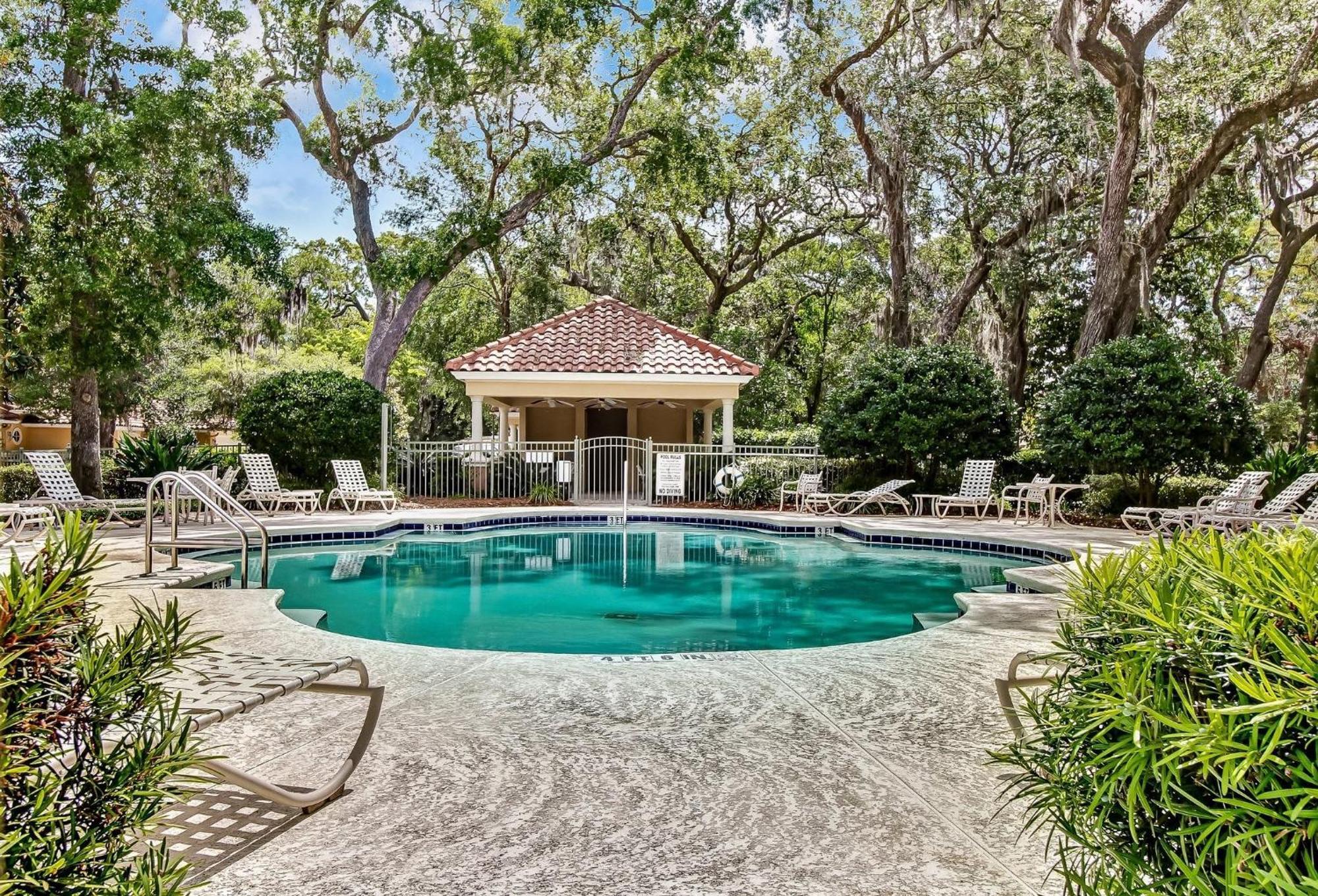 Gated Villas At Summer Beach American Beach Exterior photo