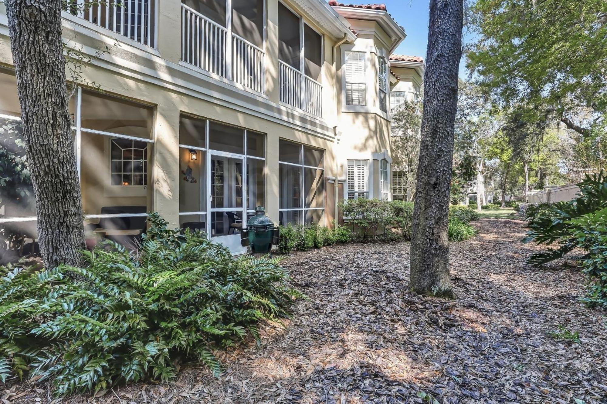 Gated Villas At Summer Beach American Beach Exterior photo